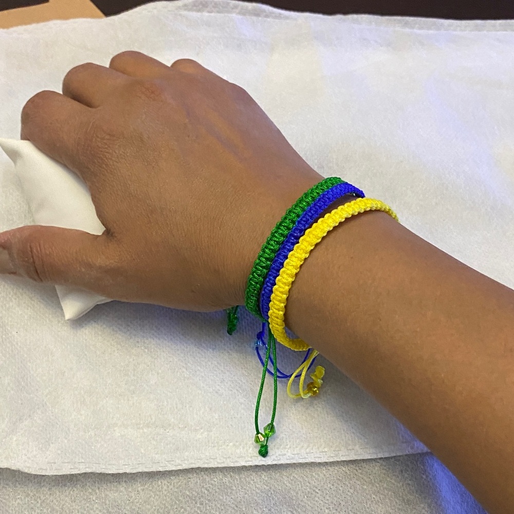 Colorful Friendships Women’s macrame knotted Bracelets Set